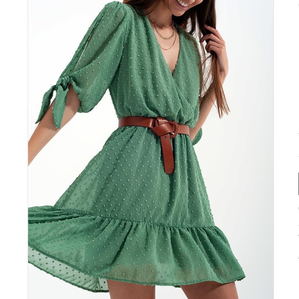 Q2 Green Wrap Front Mini Dress with Tie Sleeves. Size Small